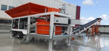 Tools, workshop & factory consumables 9